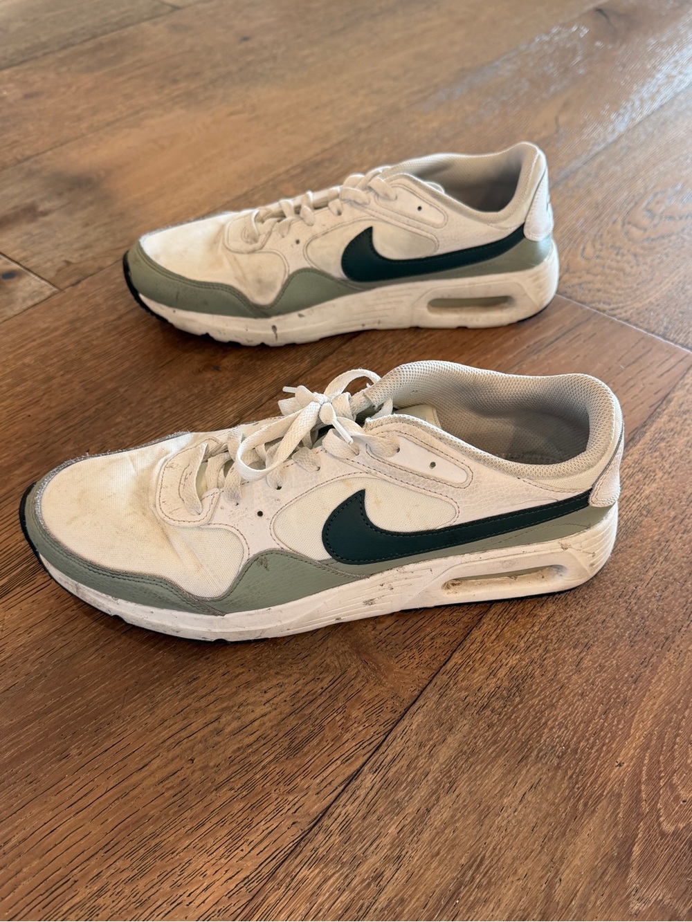 Nike Men’s White Sneakers with Dark Green Swoosh and Sage Accents